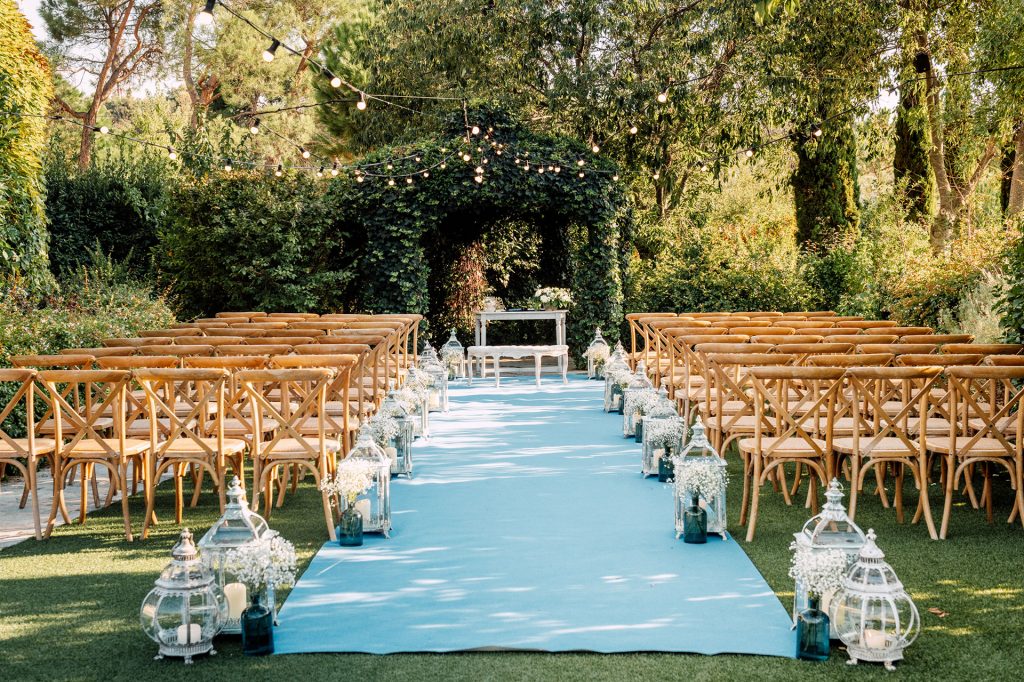 Organizar tu boda es emocionante, pero el gran día puede pasar más rápido de lo que imaginas. En este post te cuento cómo vivir cada instante con intensidad, disfrutar de los momentos más auténticos y crear recuerdos que realmente perduren para siempre.
